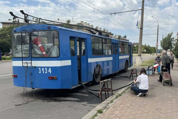 Вода, которую в Николаеве развозит троллейбус, не соответствует санитарным нормам, – Госпродпотребслужба
