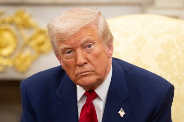 Трамп таки даст Украине «Томагавки», но хочет знать, куда эти ракеты полетят