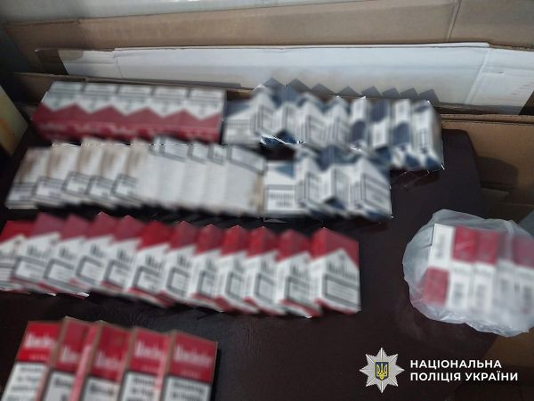 Масштабный рейд: николаевские полицейские изъяли 11 тысяч пачек сигарет и тонну алкоголя