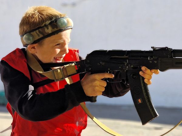 Инженерная и огневая подготовка: в Николаеве провели военно-патриотический турнир среди школьников