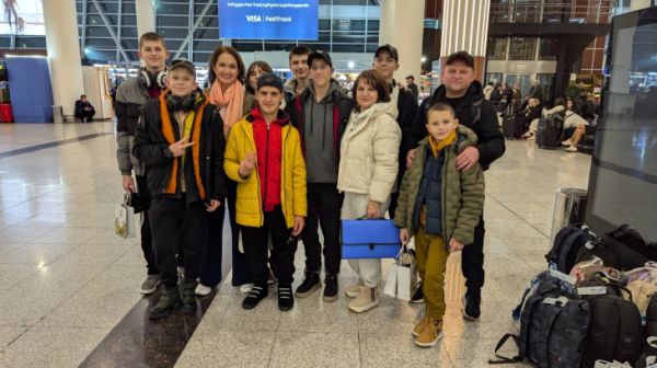 В Украину вернулись восемь детей, украденных оккупантами в Николаевской области