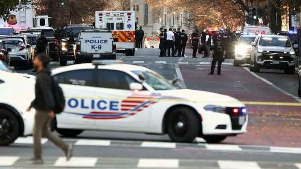 Два нацгвардейца США после стрельбы возле Белого дома находятся в критическом состоянии