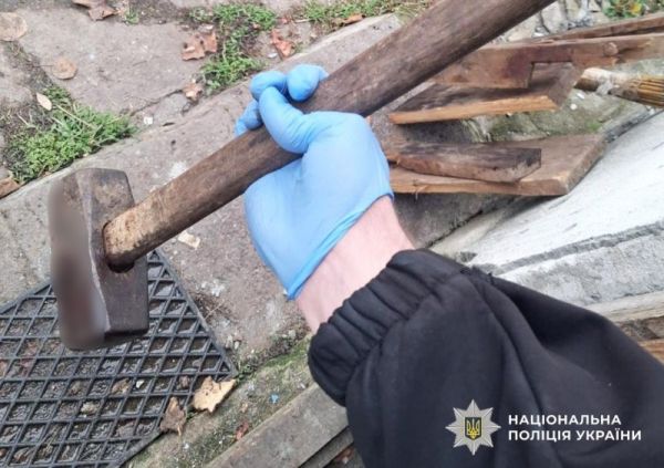 Труп нашли через 72 часа: в Николаевской области мужчина забил знакомого молотком