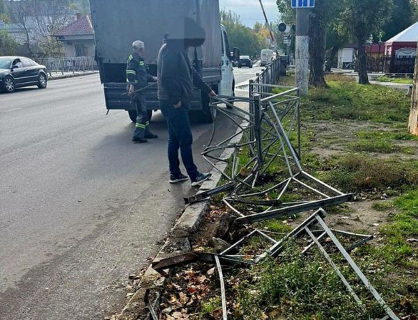 Полиция Николаева разыскивает водителя, который сбежал после ДТП на Богоявленском