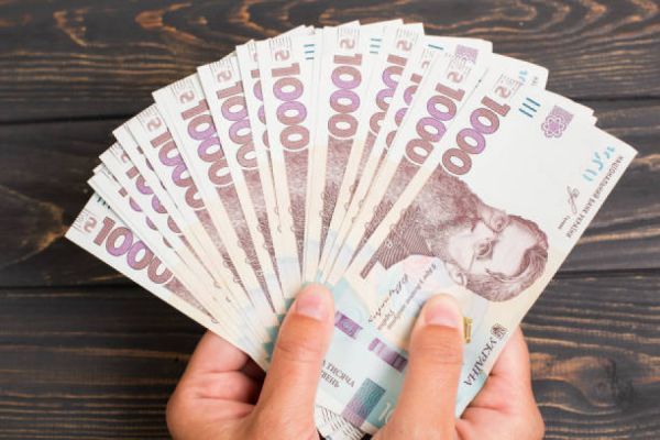 На Николаевщине на премии избранным работникам "ушло" 4,3 млн грн субвенции госбюджета