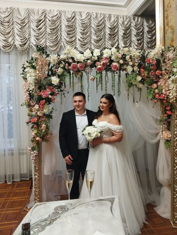 В Николаеве свадебный бум – за день женились 13 пар