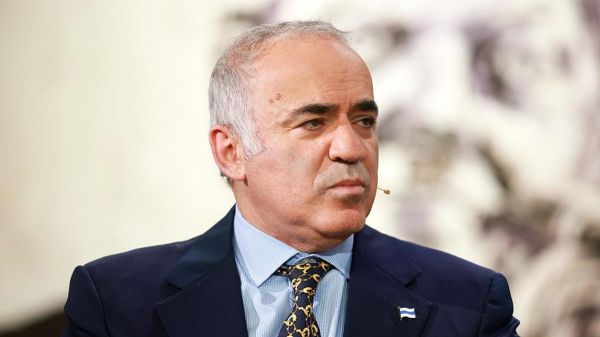 Если бы не Украина, российские танки уже стояли бы в Польше, – чемпион мира по шахматам Гарри Каспаров