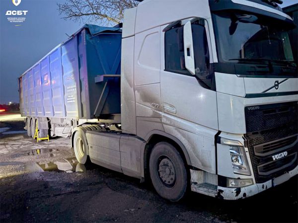 На трассе Николаев–Одесса перевозчика оштрафовали на 51 тыс. грн за перевес фуры