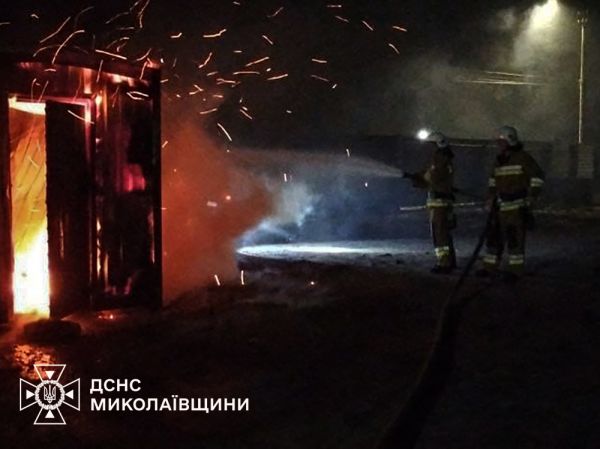 В Николаеве в двух районах города горел мусор, в Вознесенске – металлический контейнер