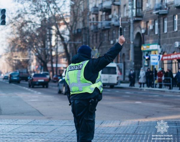 В Николаеве отключились светофоры: на загруженных перекрестках работают регулировщики