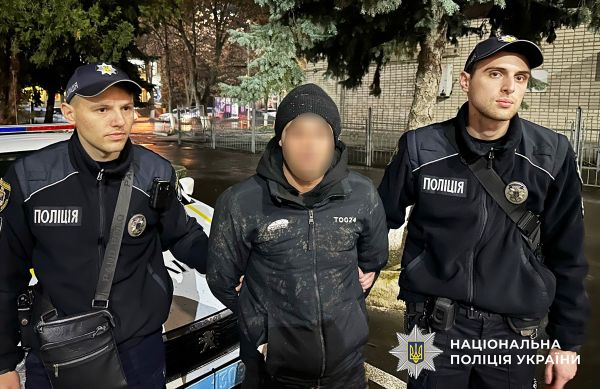 На Николаевщине грабитель избил 81-летнюю женщину и забрал у нее последнюю тысячу гривен