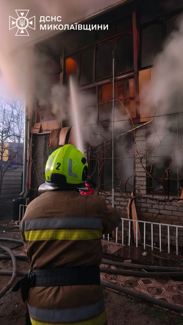 На балконе пятиэтажки нашли труп женщины – жуткие пожары в Николаевской области