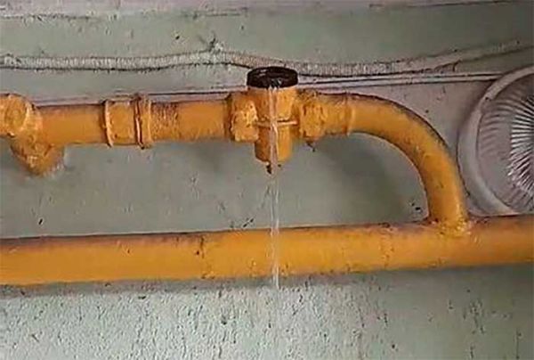 В Николаеве «Газсети» отключили еще одну многоэтажку из-за воды в газовых трубах