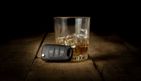 В Николаеве суд постановил изъять и продать авто водителя-пьяницы, который ездил без прав