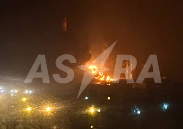 После ночной атаки в Туапсе горит НПЗ