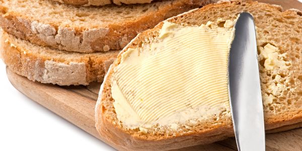 Кормили солдат фальсификатом: поставщиков масла для николаевских военных оштрафовали на 20 миллионов