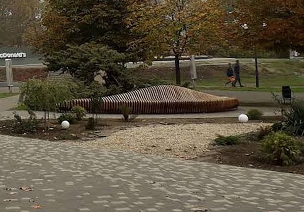 Николаевские парки обещают вернуть дизайнерскую лавку на Соборную