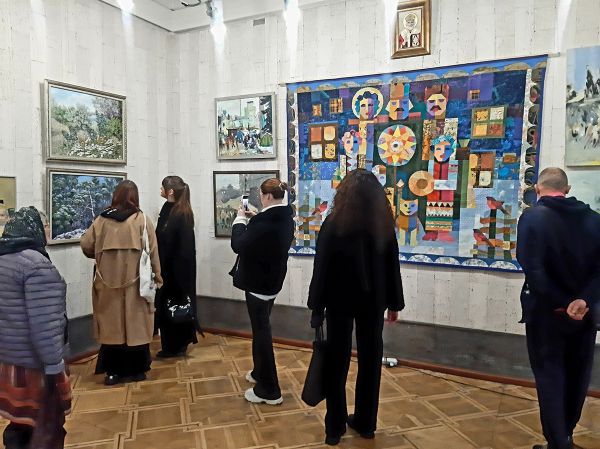 В Николаеве открыли юбилейную выставку к 55-летию Союза художников Украины