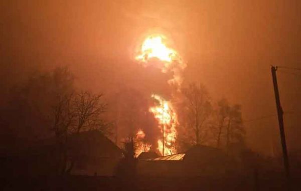 Горит нефтебаза в Тамбовской области