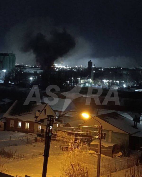 В Липецкой области пылает завод, который изготавливает аккумуляторы для российских дронов