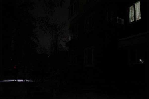 С каждым днем света становится меньше: графики отключений по Николаевщине на пятницу