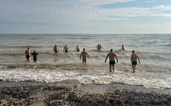 Воины николаевской 123-й бригады окунулись на Крещение в морскую купель