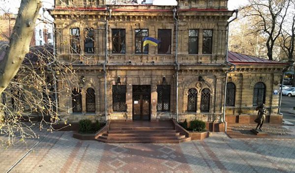 Тайны николаевского ЗАГСа: зданию на Спасской исполнился 131 год