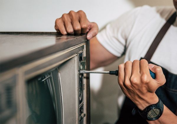 Как получить компенсацию за технику, поврежденную из-за скачков напряжения