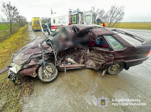 Трагедия на трассе на Николаевщине: 27-летний водитель на пикапе протаранил «Жигули» с пожилой парой