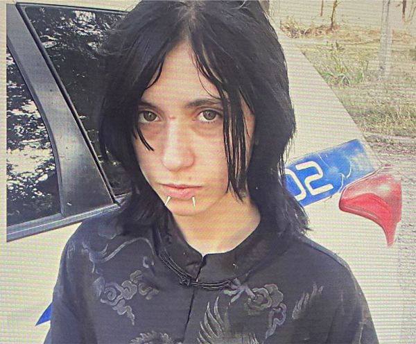 Полиция просит помощи: на Николаевщине разыскивают девушку с особыми приметами