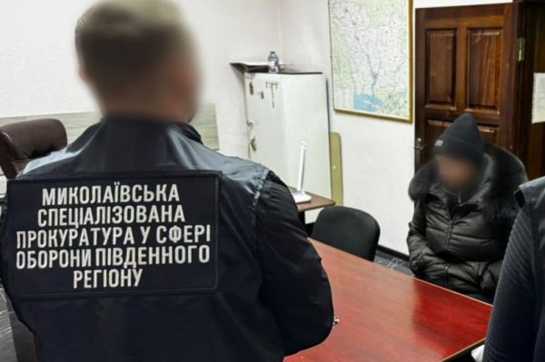 На Николаевщине секретарь ВВК освобождала от армии за $15 000, а ее «конкурентка» демпинговала – брала по 18 тысяч грн