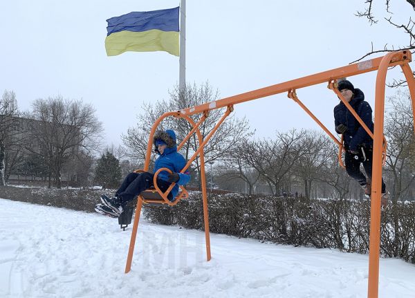 Все школы в Николавее уходят на «дистанционку» из-за непогоды: подробности от мэра