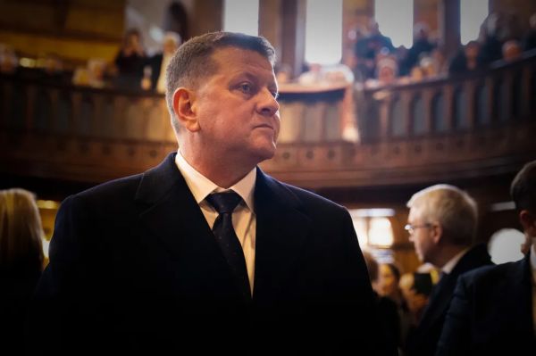 Залужный рассказал о конфликте с Зеленским и обвинил президента Украины в провале контрнаступления