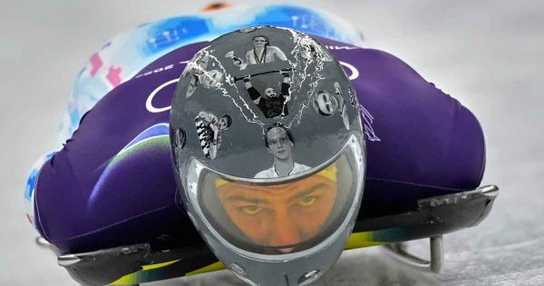 Скелетонисту Гераскевичу запретили использовать на Олимпиаде-2026 шлем с изображением погибших украинских спортсменов