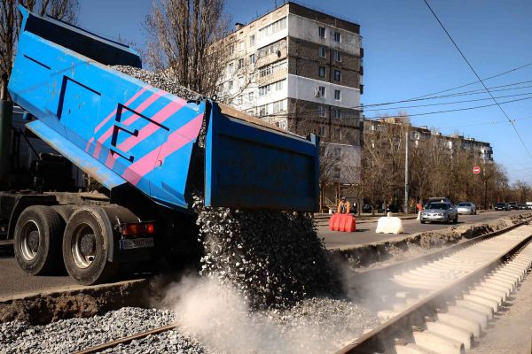 В Николаеве капитально ремонтируют трамвайный путь на 6-й Слободской
