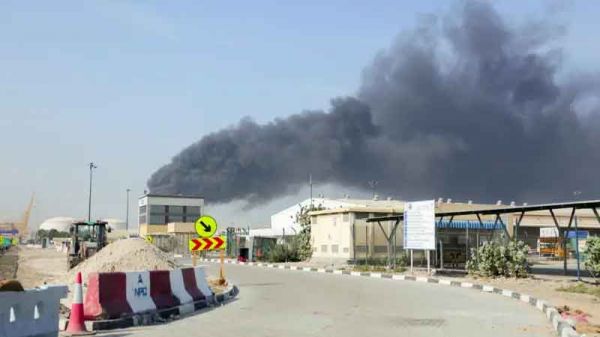 Иран атакует все подряд – от американских военных баз до торгового центра в Шардже