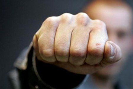 41-летний николаевец избил 60-летнюю жену: несколько дней она пролежала в квартире без сознания