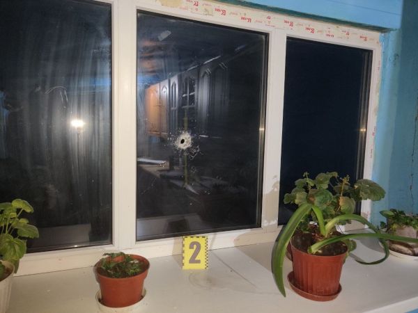 В Николаевской области заключили под стражу мужчину, который из автомата обстрелял жилой дом