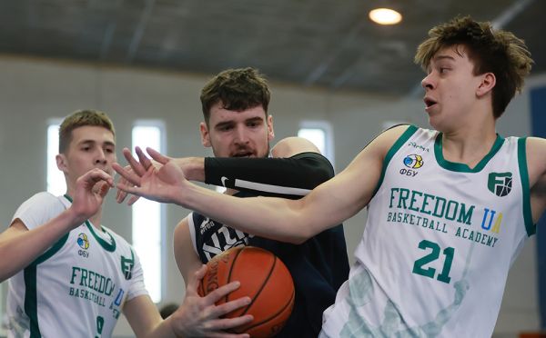 «Нико-Баскет-2» во второй раз победил столичную команду и поднялся в топ-4 высшей лиги