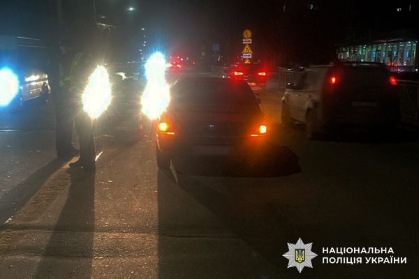 В Николаеве в темноте сбили очередного пешехода: переходил проспект в неположенном месте