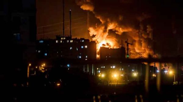 В Саратове и Энгельсе прогремело 60 взрывов, цель – НПЗ и аэродромы