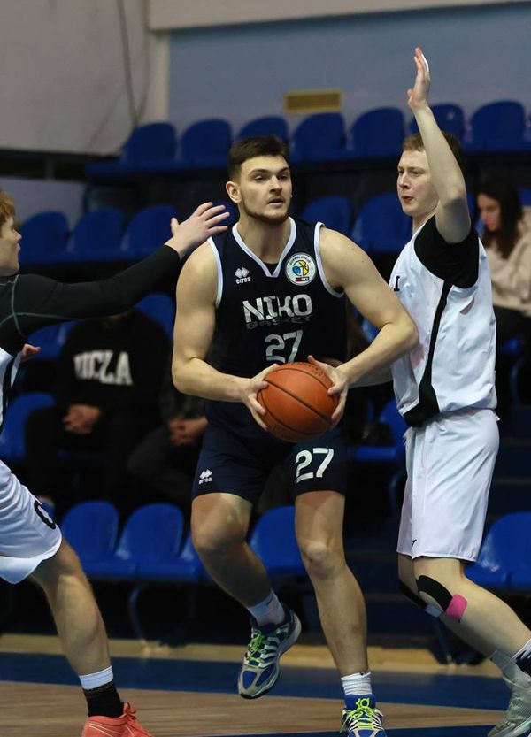 В символической сборной высшей лиги 11-го тура два игрока «Нико-Баскета-2»