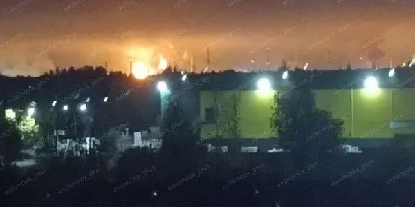 Поражен Киришский НПЗ, над Финский заливом – столб дыма