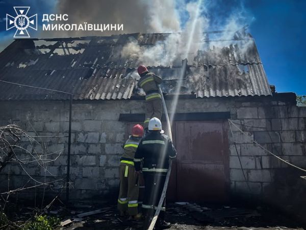 В Николаевской области за сутки ликвидировали 10 пожаров: половина — в жилом секторе