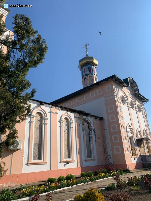 13.04.2026 Архиерейская литургия пасхальным чином в Очаковском соборе