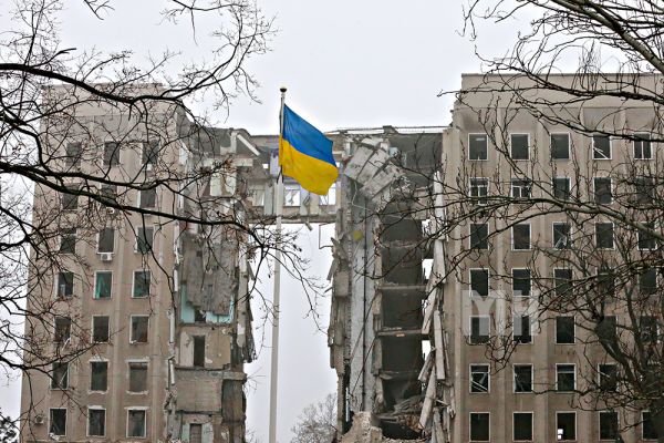 Полиция установила личность парня, который спрыгнул вчера с крыши Николаевской ОВА