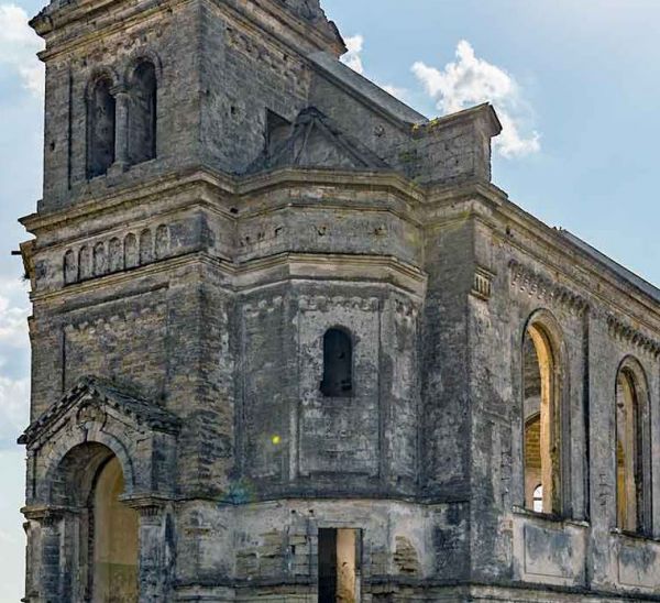 Разрушается удивительный костел Святого Георгия в Николаевской области – прокуратура назвала причину