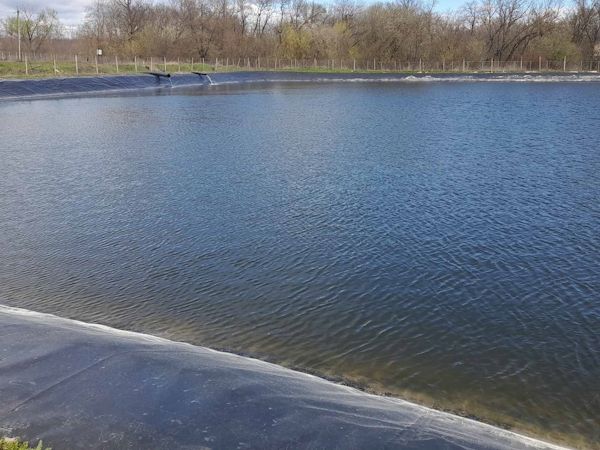 На Николаевщине начался поливной сезон: насосные станции качают воду на поля