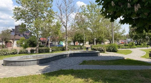 В Николаеве для уютных прогулок запустили еще два городских фонтана