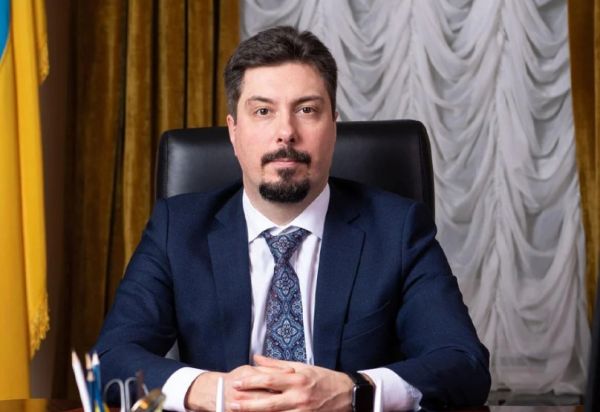 Бывший судья из Николаева признал взятку от бизнесмена Жеваго